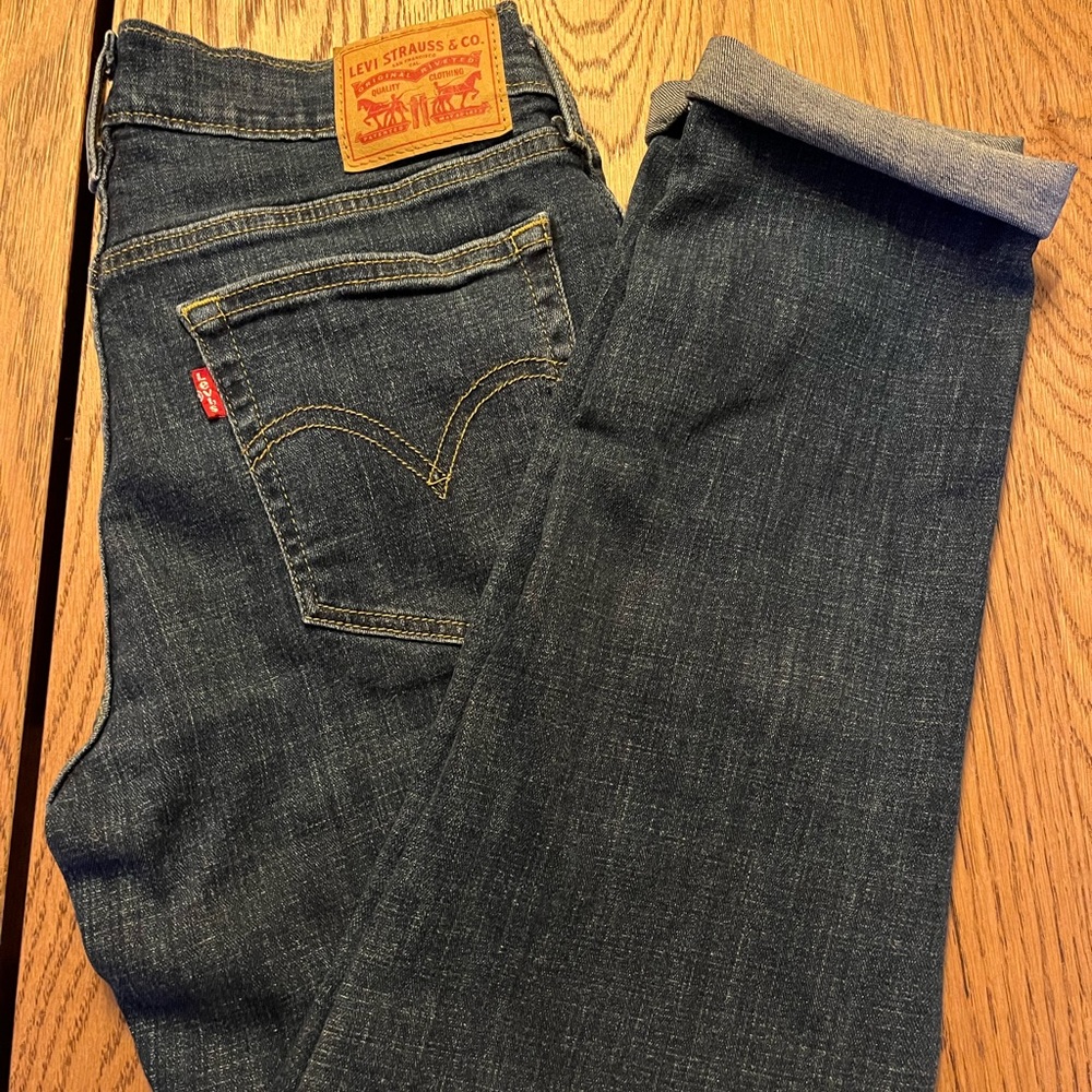 Boyfriend Levi Jeans